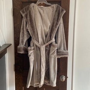COPY - Pottery Barn Hooded Fur Trimmed Bathrobe